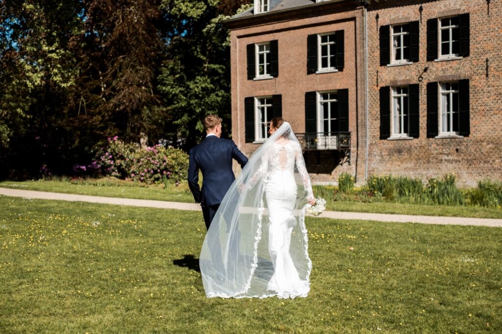 Trouwlocatie kiezen met hulp van een weddingplanner scheelt stress